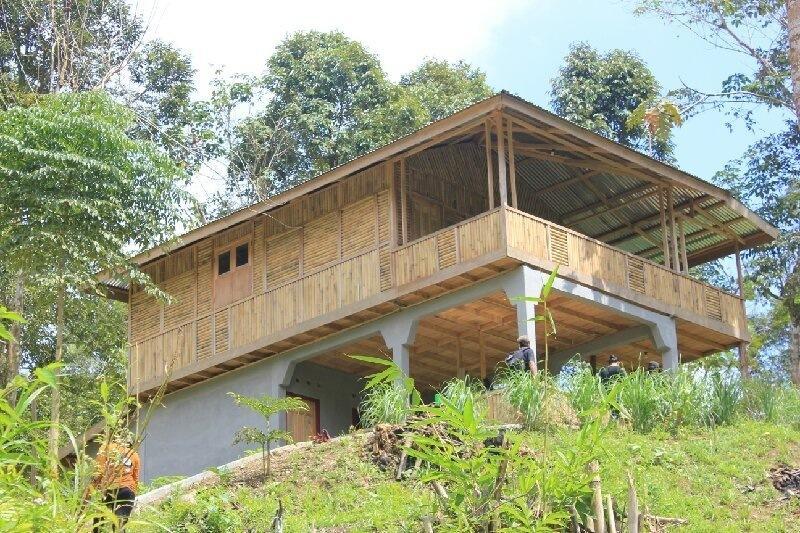 Batu Kapal Jungle Houses Hotell Berastagi Exteriör bild