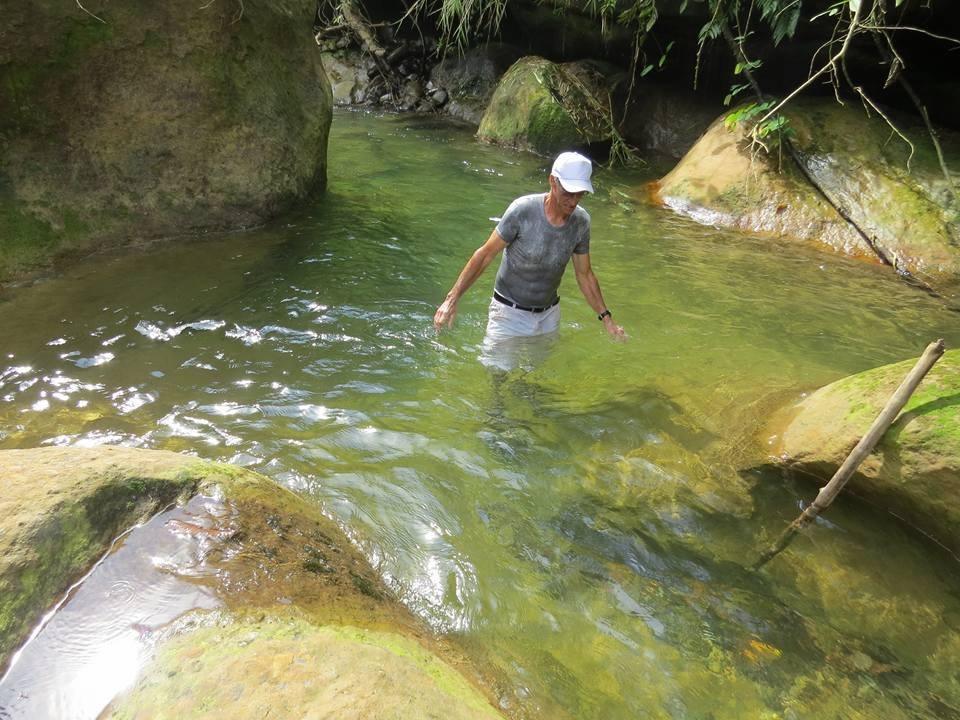 Batu Kapal Jungle Houses Hotell Berastagi Exteriör bild
